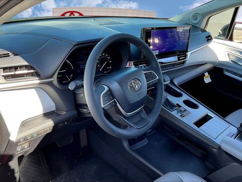 New 2025 Toyota Tacoma SR5 image 6