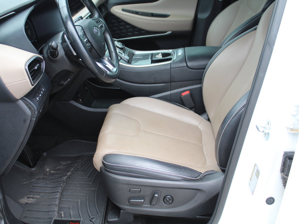 Used 2022 Hyundai Santa Fe Limited FWD image 9
