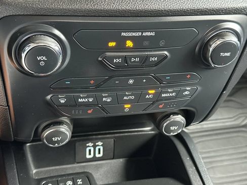 Certified 2021 Ford Ranger Lariat w/ Tremor Off-Road Package AWD/4WD image 19