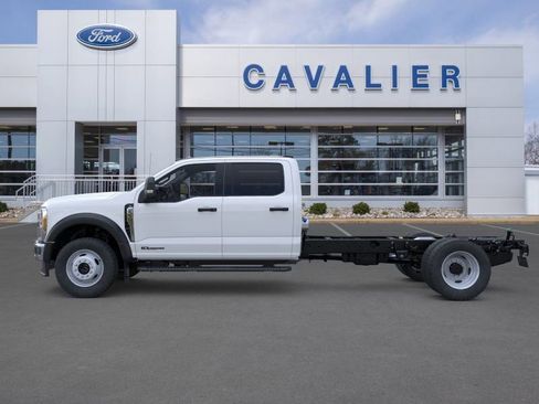 New 2025 Ford F550 XL image 3