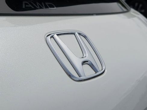 Used 2025 Honda HR-V LX image 29