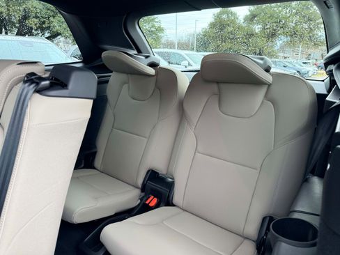 New 2026 Volvo XC90 T8 Plus image 16