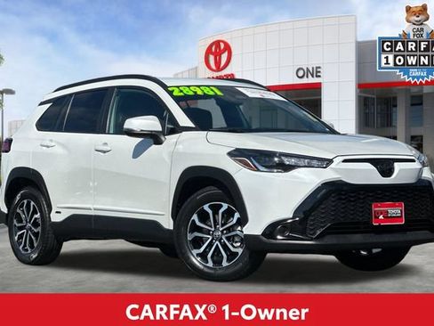 Used 2023 Toyota Corolla Cross AWD Hybrid image 2