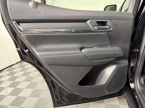 New 2026 GMC Terrain Elevation w/ Elevation Premium Package image 40