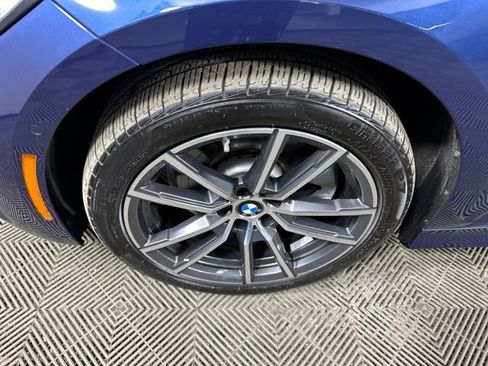 Used 2021 BMW 330e xDrive w/ Convenience Package image 10