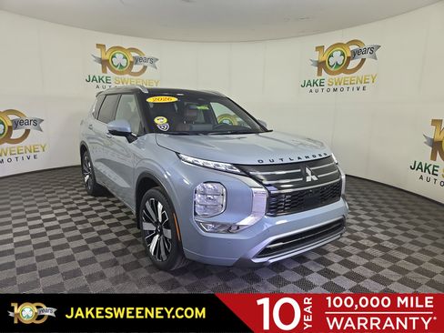 New 2026 Mitsubishi Outlander SEL image 1