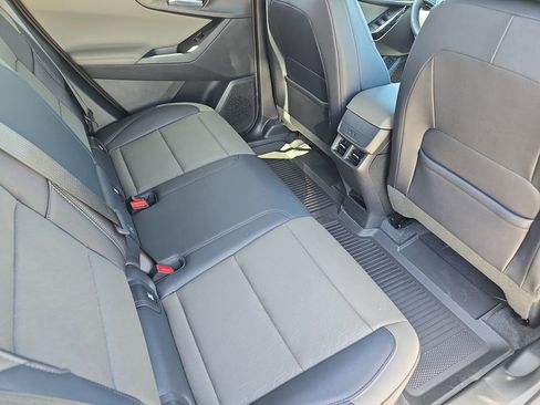 New 2026 Chevrolet Equinox LT w/ Convenience Package II FWD image 11