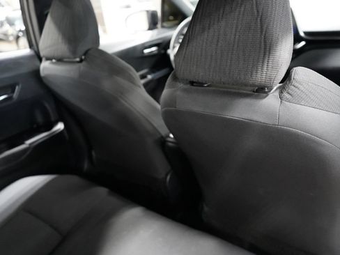 Used 2019 Toyota C-HR LE FWD image 26