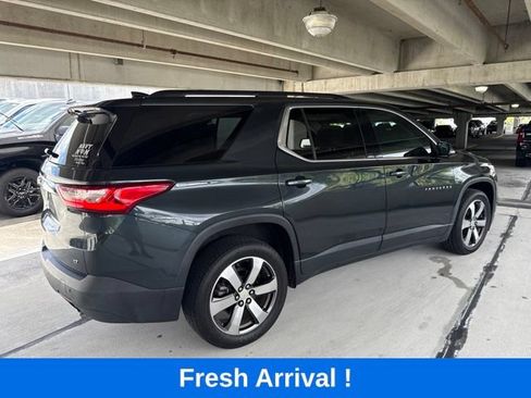 Used 2019 Chevrolet Traverse LT w/ LT Premium Package FWD image 16