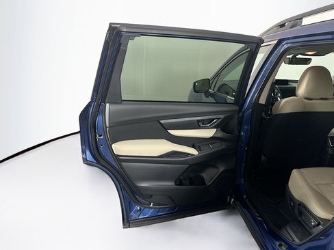 Used 2022 Subaru Ascent Premium w/ Convenience Package AWD/4WD image 25