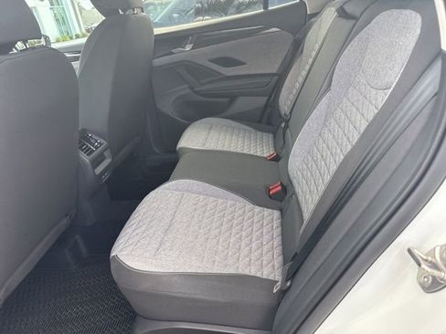 Used 2025 Volkswagen Tiguan S FWD image 5