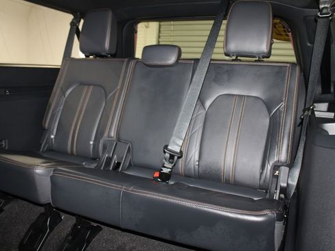 Used 2023 Ford Expedition Max Platinum image 29