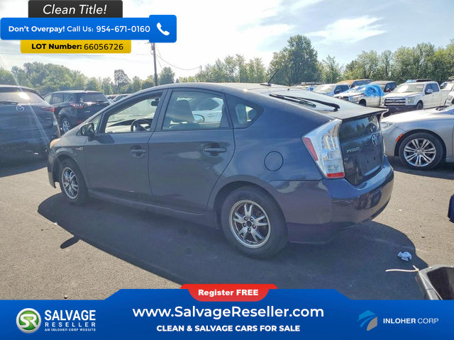 Used 2011 Toyota Prius Three w/ Navigation Pkg FWD image 3