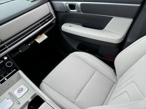 Used 2026 Hyundai Santa Fe SEL w/ Tow & Go Package image 11