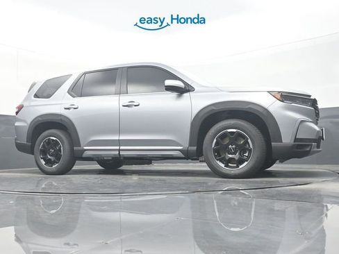 New 2025 Honda Pilot EX-L image 26