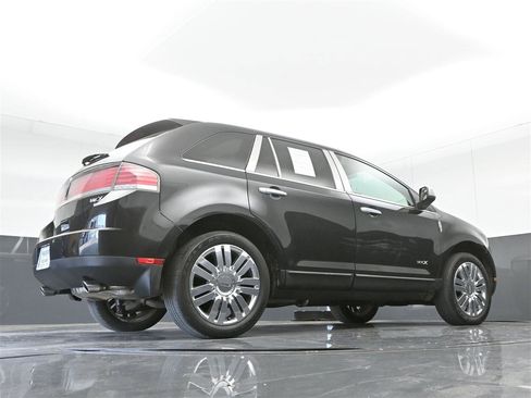 Used 2010 Lincoln MKX AWD image 32