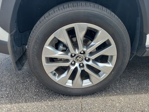 Certified 2024 Toyota RAV4 XLE Premium FWD image 7
