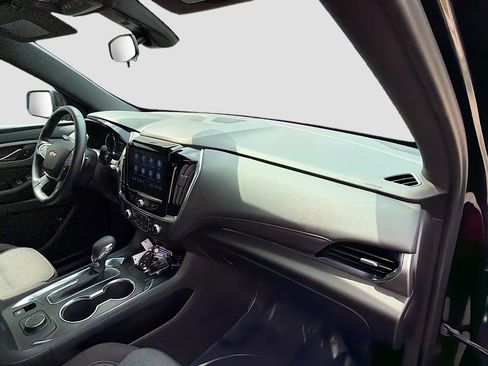 Used 2023 Chevrolet Traverse LT w/ LPO, Floor Liner Package AWD/4WD image 29