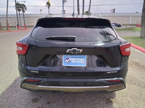 Used 2024 Chevrolet Trax ACTIV image 6