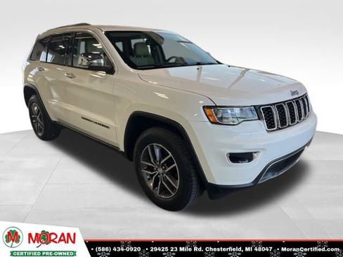 Used 2018 Jeep Grand Cherokee Limited w/ Trailer Tow Group IV image 3