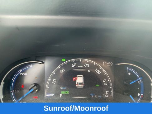 Used 2024 Toyota RAV4 XLE w/ Convenience Package AWD/4WD image 12