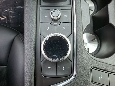 Used 2021 Cadillac XT5 Sportv image 24