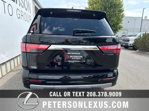 Used 2024 Toyota Sequoia Limited AWD/4WD image 5