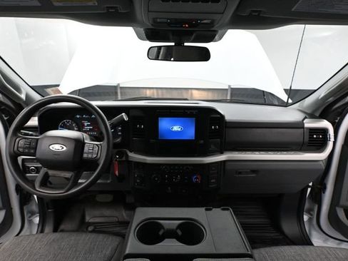 Used 2024 Ford F250 XLT w/ FX4 Off-Road Package image 25