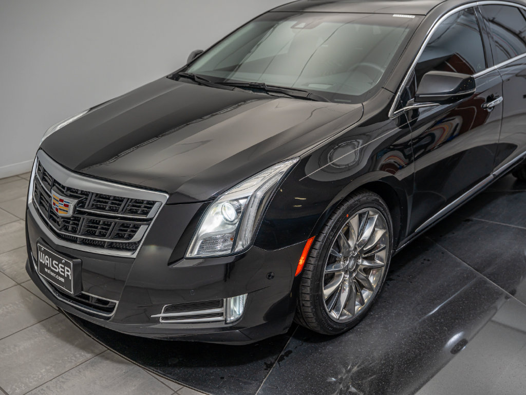 Used 2016 Cadillac XTS Premium FWD image 13