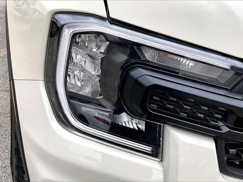 Used 2025 Ford Ranger XL image 26