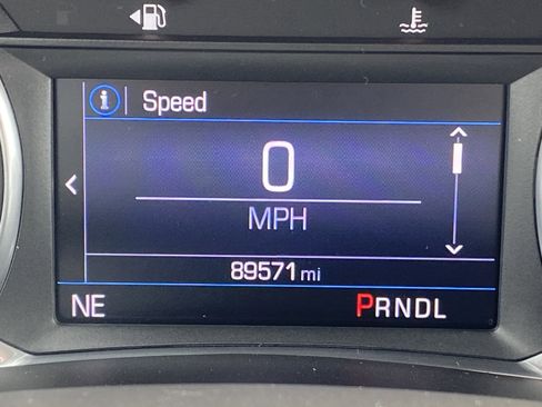 Used 2020 Chevrolet Equinox LT image 21