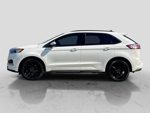 Certified 2023 Ford Edge ST-Line AWD/4WD image 3