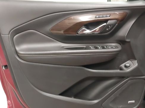 Used 2019 GMC Terrain Denali AWD/4WD image 24