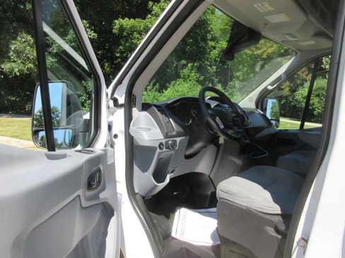 Used 2015 Ford Transit 250 148 Medium Roof w/ Interior Upgrade Package RWD image 29