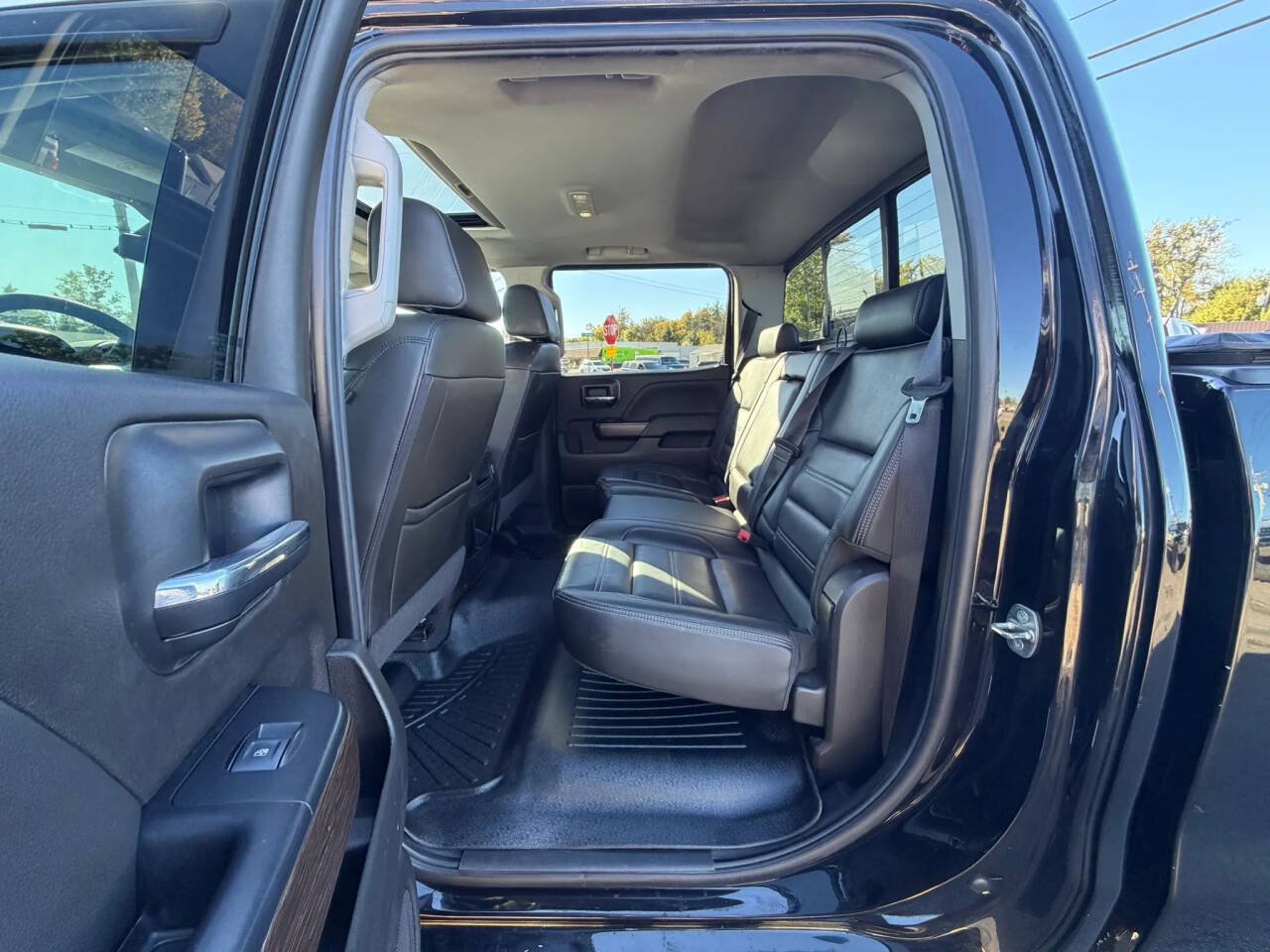 Used 2019 GMC Sierra 2500 Denali AWD/4WD image 5