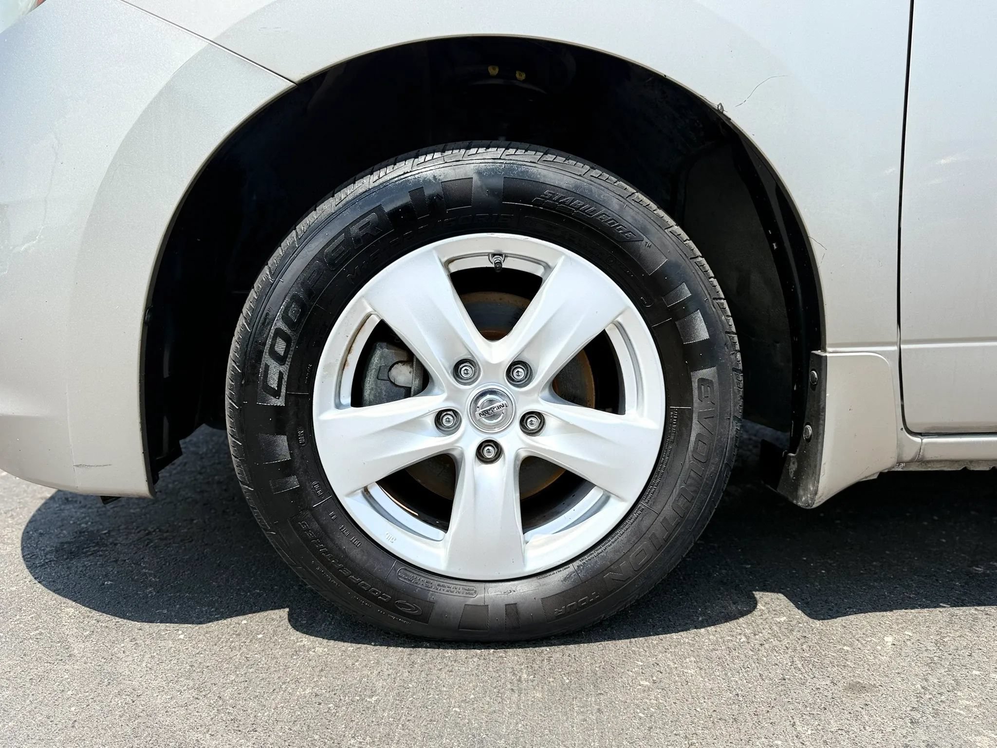 Used 2013 Nissan Quest SV w/ Leather Pkg FWD image 38