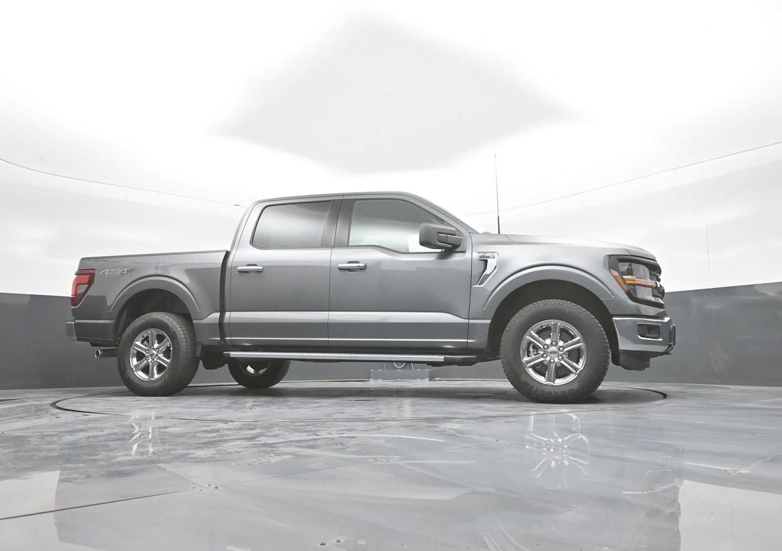 Used 2025 Ford F150 XLT w/ Equipment Group 301A Standard AWD/4WD image 43