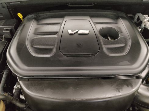 Used 2018 Jeep Grand Cherokee Limited image 30