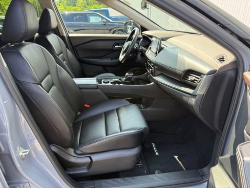 Certified 2023 Nissan Rogue SV w/ SV Premium B Package AWD/4WD image 28