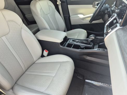 Used 2023 Kia Sorento X-Line EX AWD/4WD image 16