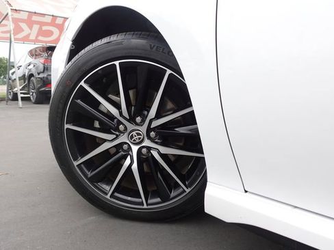 Certified 2019 Toyota Camry XSE w/ Accessory Appearance Package FWD image 12