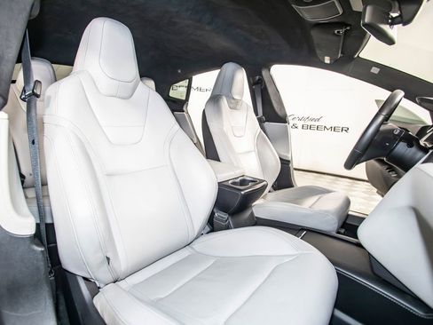 Used 2016 Tesla Model S P90D image 21