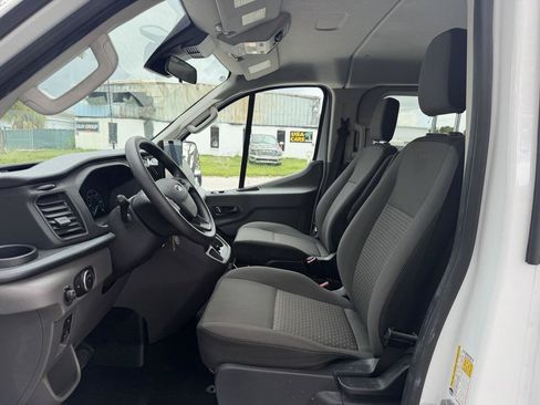 Used 2025 Ford Transit 350 XLT RWD image 13