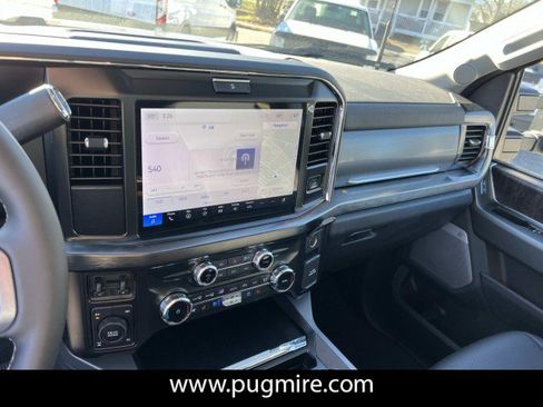 New 2026 Ford F250 Lariat w/ Chrome Package image 26