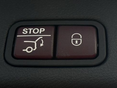 Used 2015 Mercedes-Benz ML 350 2WD image 25