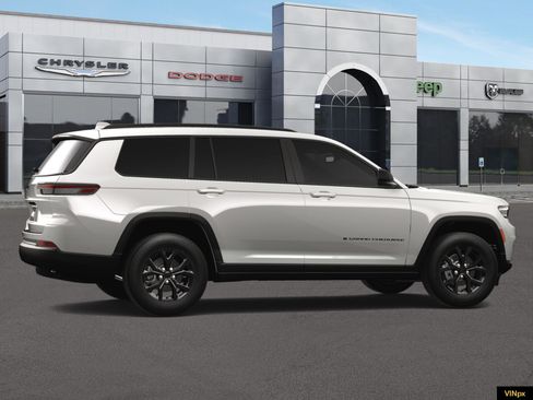 New 2025 Jeep Grand Cherokee L Altitude image 15