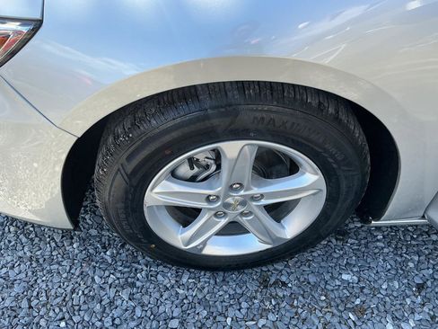 Used 2020 Chevrolet Malibu LS image 23