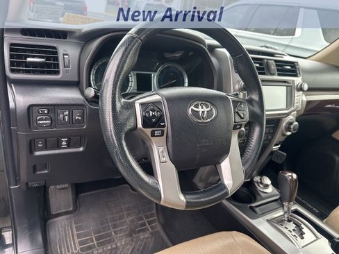 Used 2015 Toyota 4Runner SR5 image 13