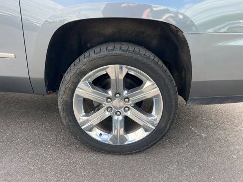 Used 2020 GMC Yukon XL Denali w/ Denali Ultimate Package AWD/4WD image 16