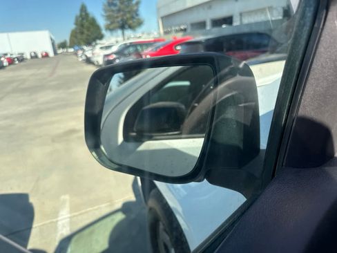 Used 2020 Chevrolet Colorado W/T w/ WT Convenience Package RWD image 17